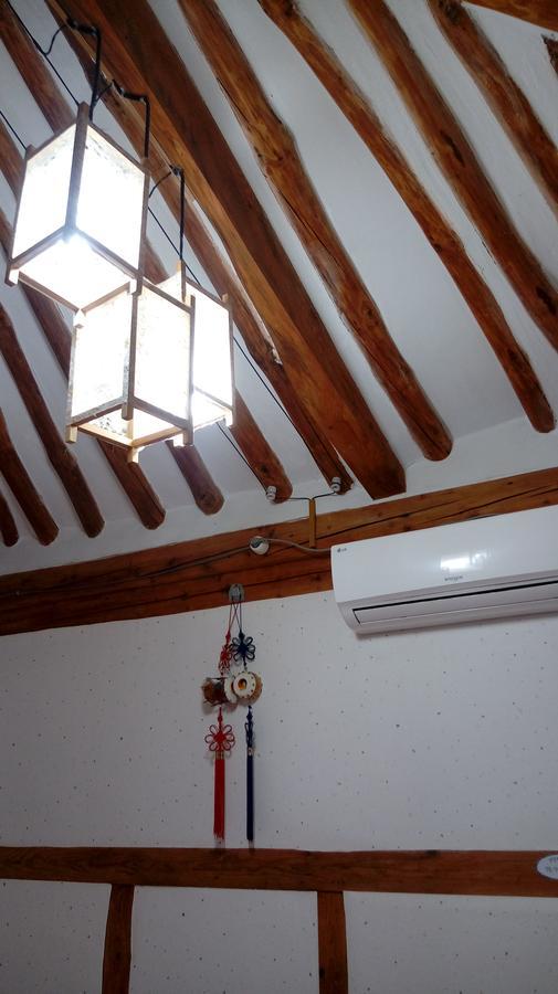 Gyeongju Guesthouse Huewon Екстер'єр фото