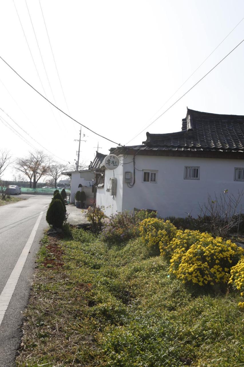 Gyeongju Guesthouse Huewon Екстер'єр фото