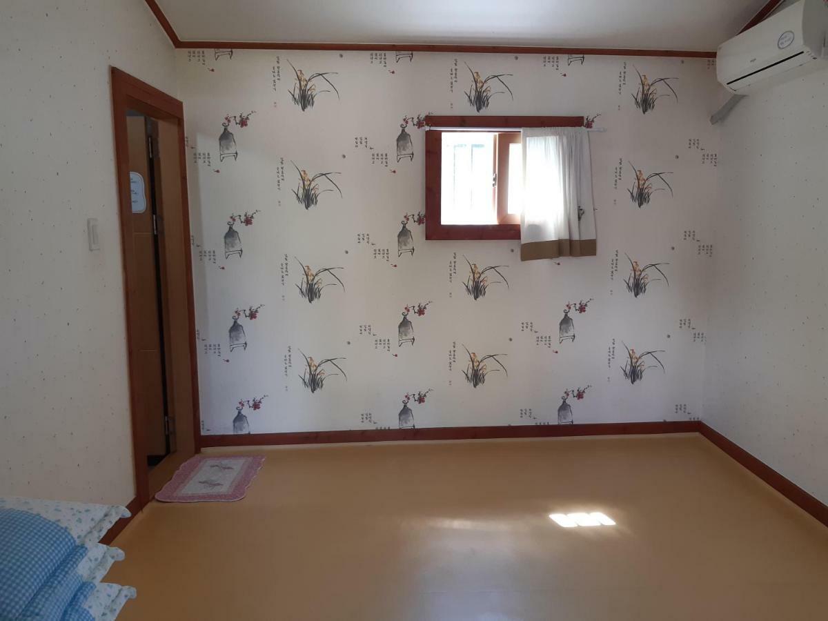 Gyeongju Guesthouse Huewon Екстер'єр фото